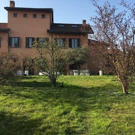 ゲストハウス Cascina Torriggio Estates